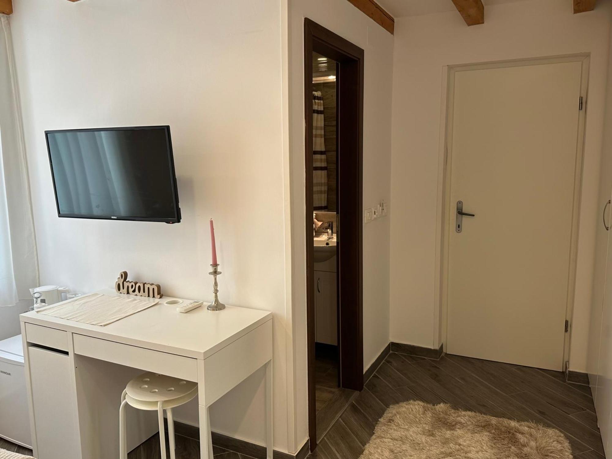 Hidden Gem Of Pile Hotel Dubrovnik Exterior photo